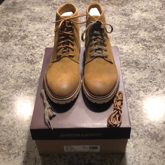 Johnston & Murphy Other - I&M Barrett plain toe Taupe suede